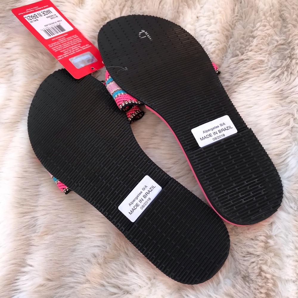 SOLD - NWT HAVAIANAS Brazilian flip flop sandals hot pink - Picture 4 of 4
